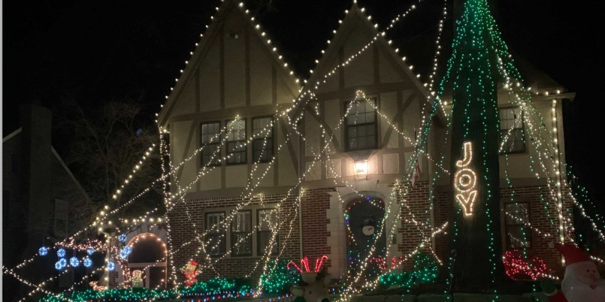 Christmas lights on a home in Kansas City 